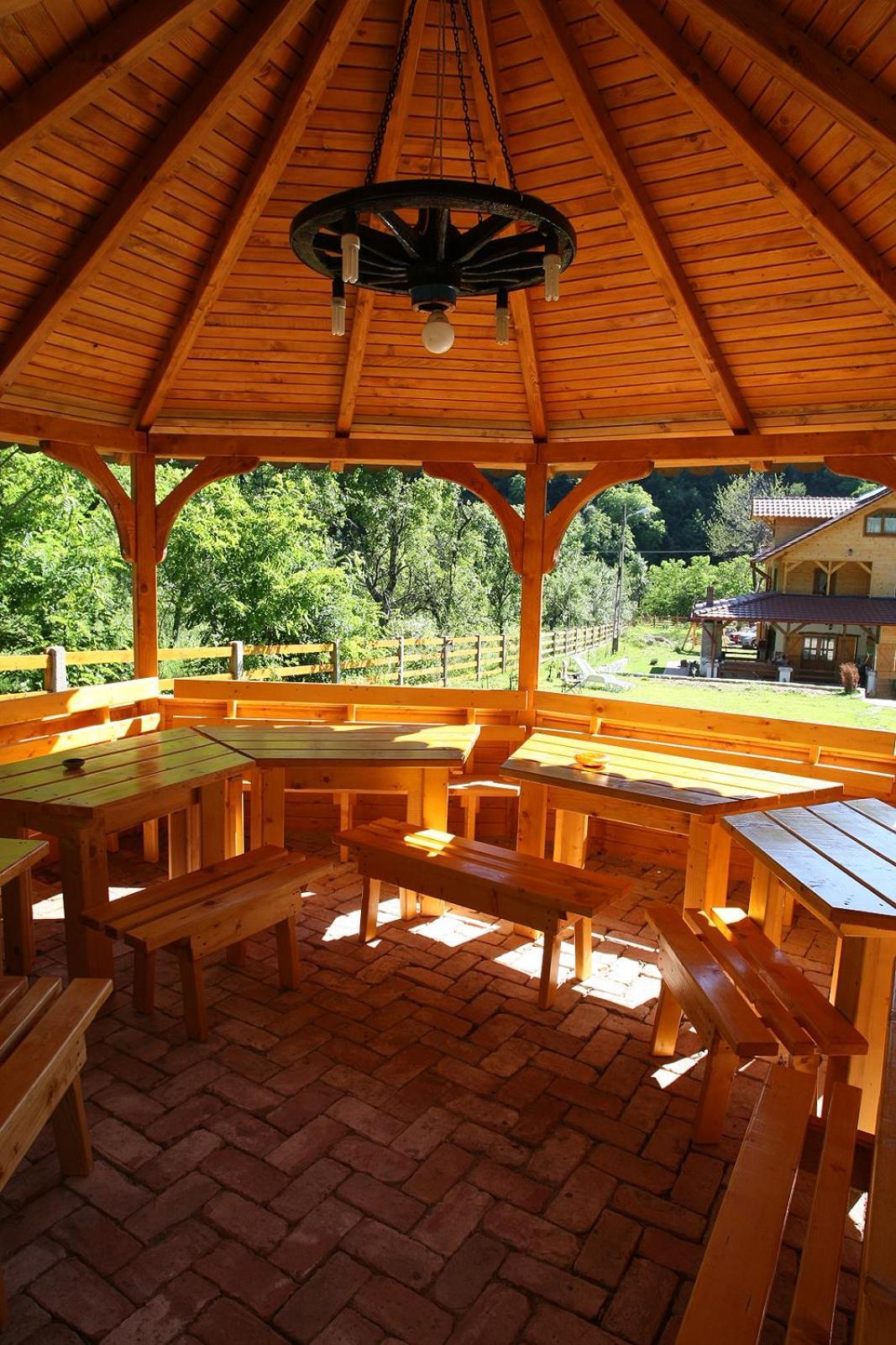 Gasthaus Maria Borlova 外观 照片