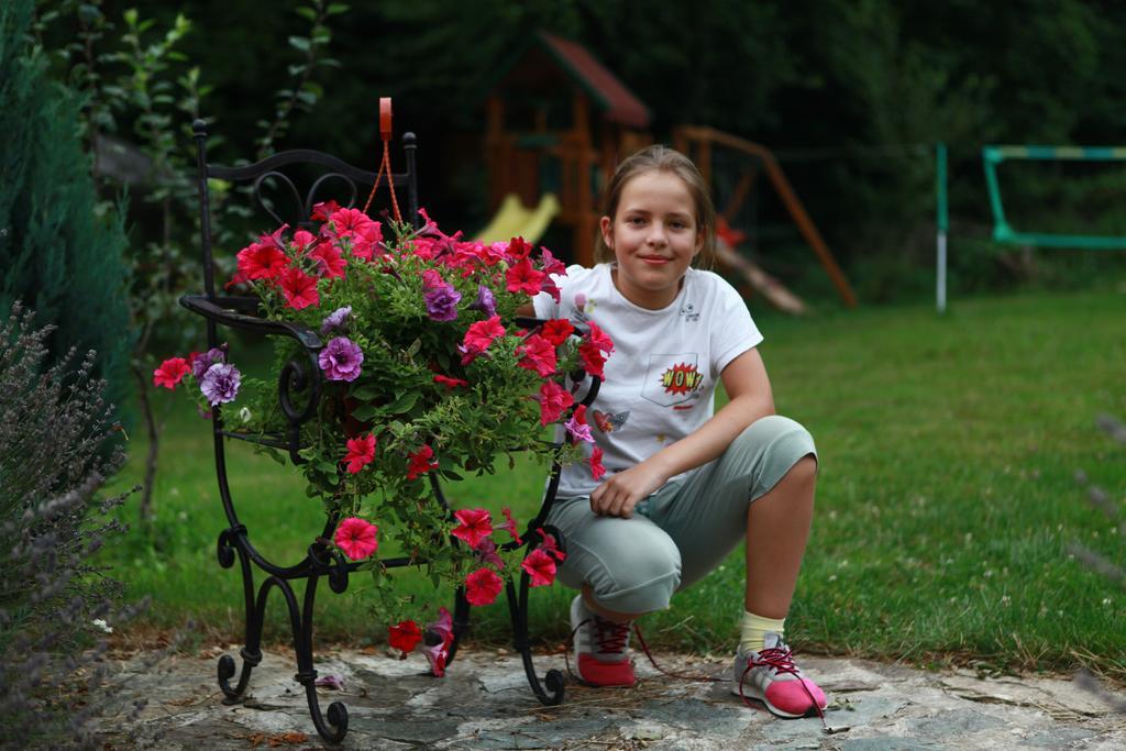 Gasthaus Maria Borlova 外观 照片